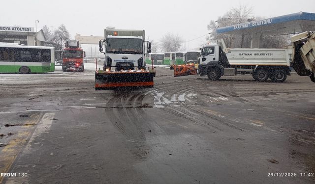 Belediye Kar Mesaisinde