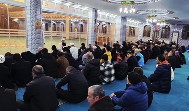 Batman'da sabah namazı programı düzenlendi