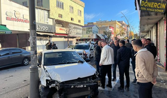 Batman'da maddi hasarlı trafik kazası