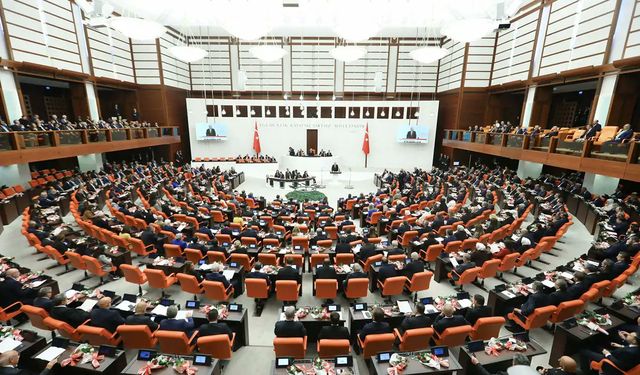 TBMM'de bütçe mesaisi sürüyor: Genel Kurul hafta sonu da çalışacak