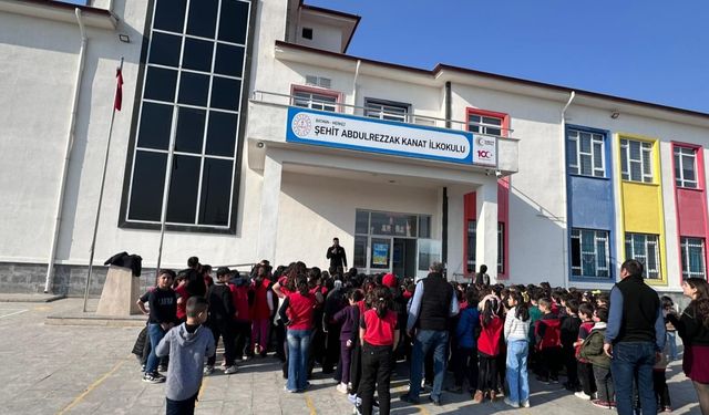 İtfaiyeden 340 Öğrenciye Yangın Eğitimi