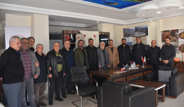 Cibrail Uyanık’tan Siirt Vakfı’na Ziyaret