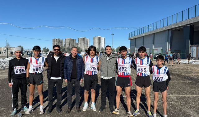 Boğaziçi Koleji Atletizm Takımı Türkiye Finalleri’ne Yükseldi