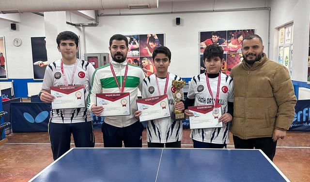 FATİH ORTAOKULU MASA TENİSİ TAKIMINDAN İL İKİNCİLİĞİ BAŞARISI