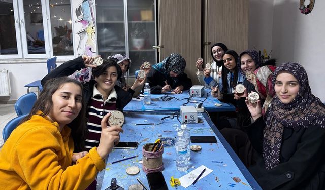 Öğrenciler Sanatla Stresi Geride Bıraktı