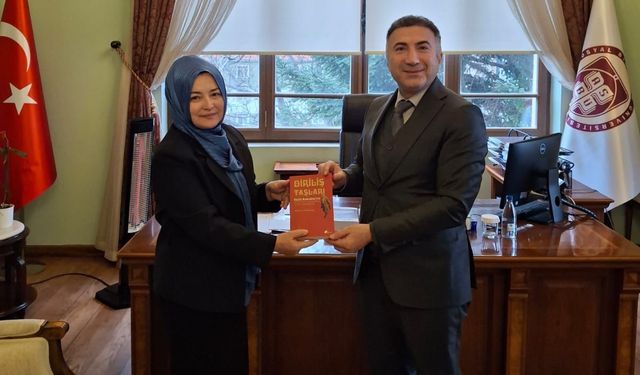 Rektör Demir’den YÖK Üyesi Prof. Dr. Münire Kevser Baş’a ziyaret