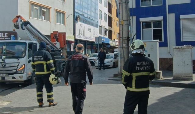 Balıkçılar caddesinde trafo yandı