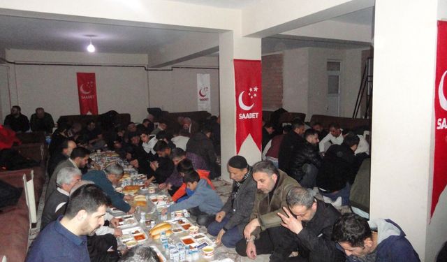 Batman’da Necmettin Erbakan Dualarla Anıldı