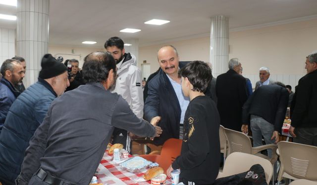 Batman’da Ramazan Sofraları Kardeşliği Büyütüyor