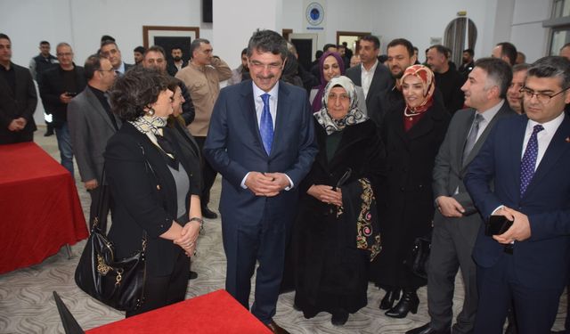 Dijital Sanat Yarışmasında Gençlere Büyük Destek