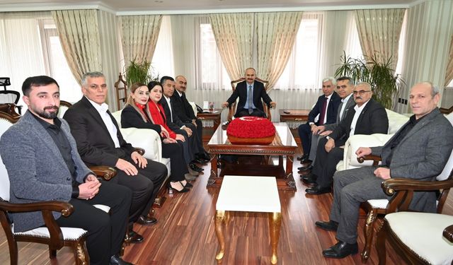 Esnafın Yeni Yönetiminden Vali Canalp’e Ziyaret