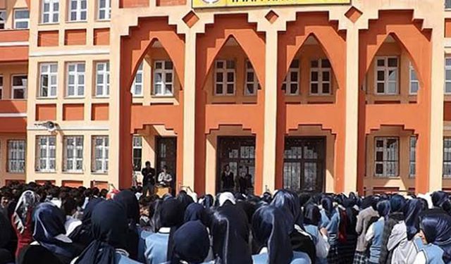 Okullarda ikinci dönem yarın başlıyor