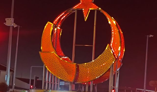 PARKLARIN AYDINLATMA SİSTEMİ GENEL BAKIMDAN GEÇİYOR