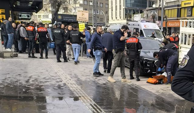 Silahlı kavga: 3 yaralı