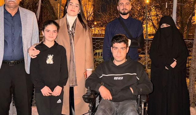 AK Parti’den Yasin’e Akülü Tekerlekli Sandalye