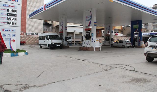 Akaryakıt Fiyatları Taşımacılık Sektörünü Krize Sürüklüyor