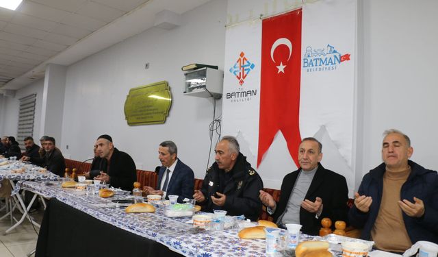 Aynı Sofrada Buluşan Vatandaşlar Birlik Mesajı Verdi