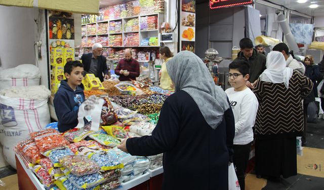 Batman'da bayram şekeri yoğunluğu