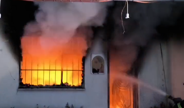 Batman’da Korkutan Sabah Yangını