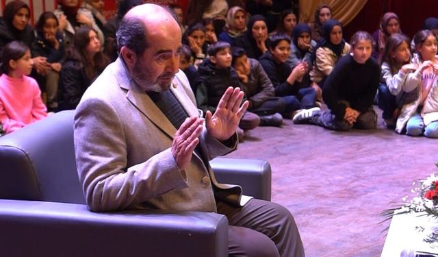 Bu Sohbet Dinleyenleri Mest Etti