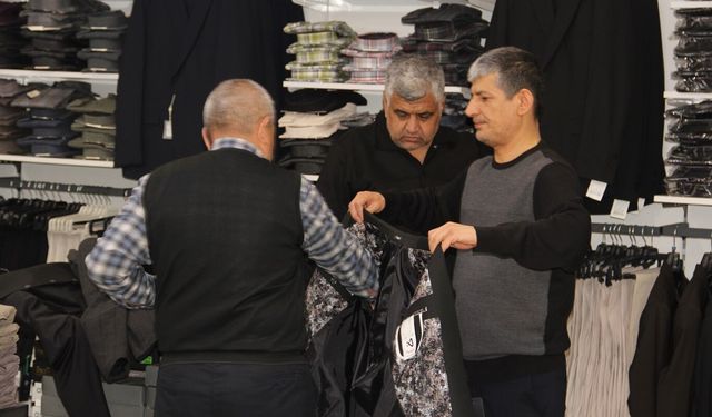Giyim Satışları Durgun: Alım Gücü Düşüyor mu?