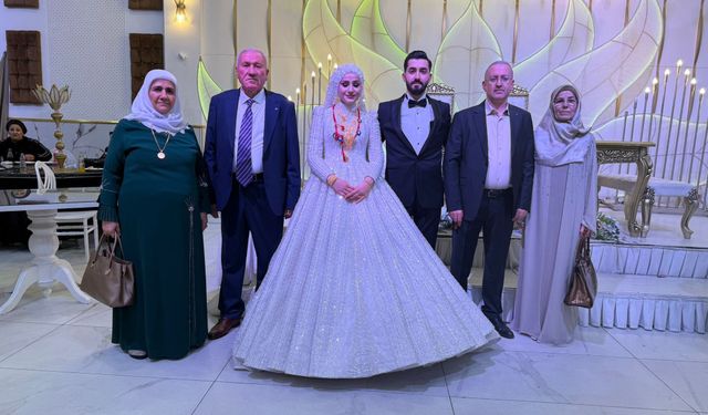 Görkemli Düğünde İki Hayat Birleşti