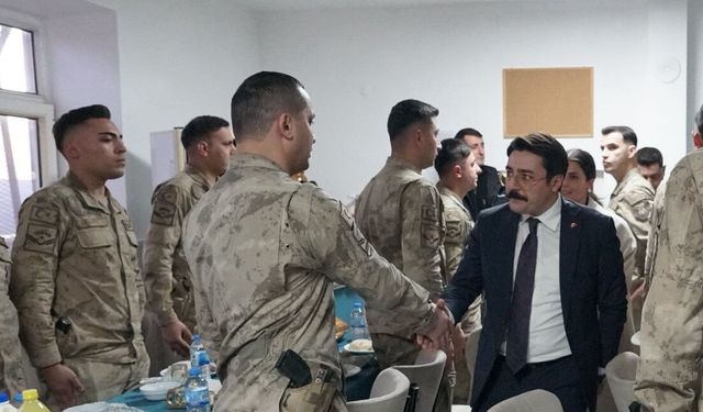 Jandarma Karakolunda Birlik Sofrası