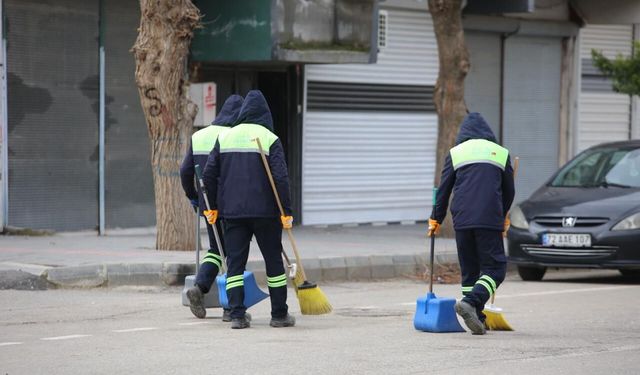 “Mahallemiz Tertemiz” Kampanyasıyla 3 Mahallede Yoğun Mesai