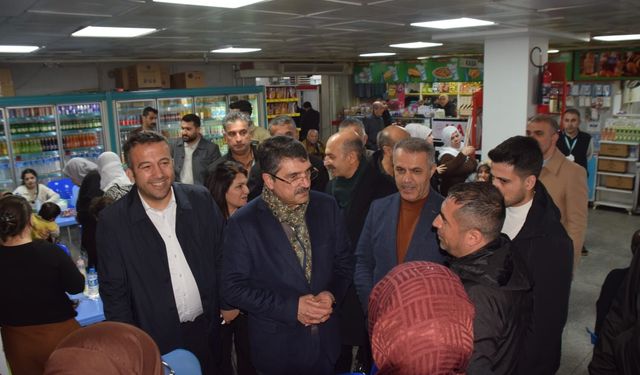 Nasıroğlu, hasta yakınlarının bayramını kutladı