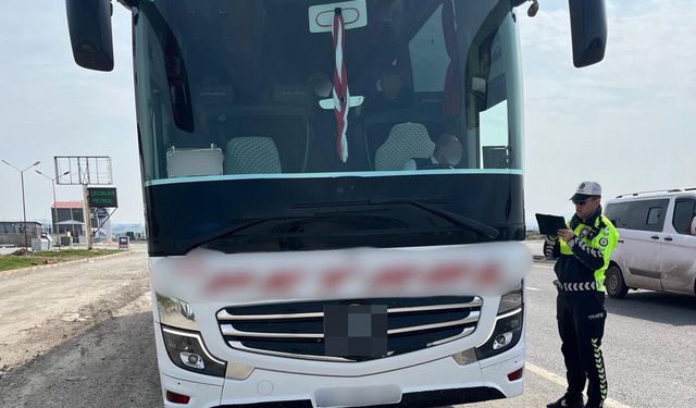 Otobüslerde emniyet kemeri denetimi