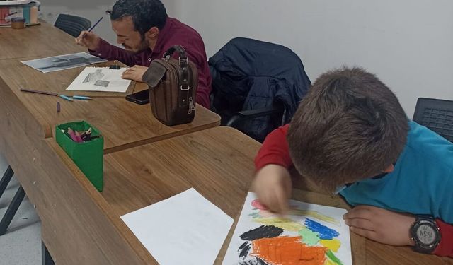 Özel Bireyler Hayata Engelli Aktif Yaşam Merkezi’nde Tutunuyor