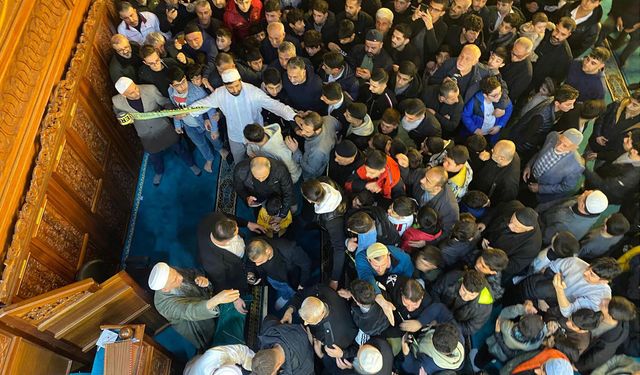 Sakal-ı Şerif ziyareti yoğun ilgi gördü