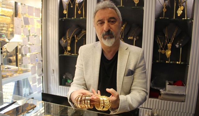 Savaşın Gölgesi Çarşıya Düştü: Altın 9 Bin Lirayı Görebilir