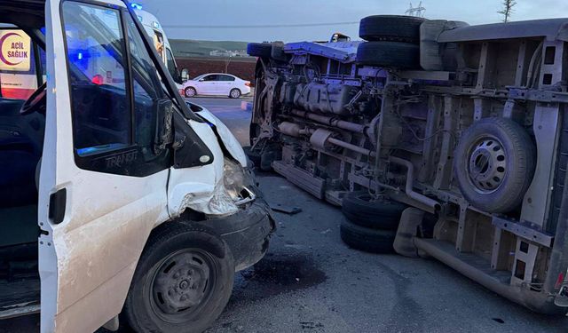 Batman’da Korkutan Kaza: Servis Aracı Yan Yattı, Facia Kıl Payı Önlendi