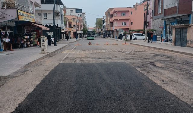 Batman’da Yol Seferberliği: Fen İşleri Ekipleri Kenti Baştan Sona Yeniliyor