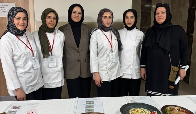 Batmanlı Genç Şefler Lezzet Yarışmasında İkincilik Kürsüsüne oturdu