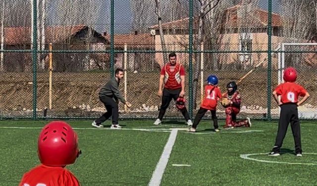 Batmanlı Minik Beyzbolcular Türkiye Finallerinde!