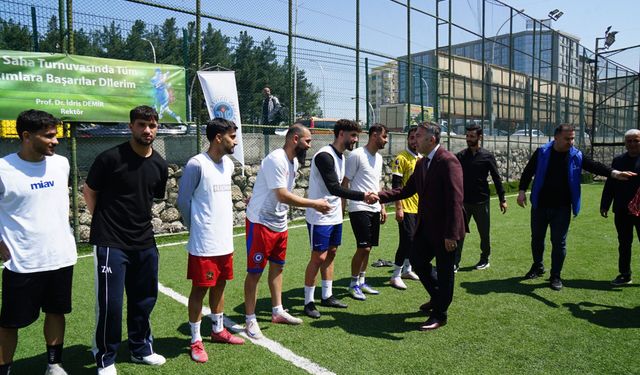 Gol Yağmuru Final: Spor Bilimleri Fakültesi 8 Golle Şampiyon!