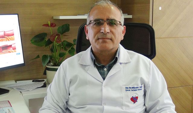 Karın Ağrısı Deyip Geçmeyin! Çocuklarda Bu Belirtiler "Gizli Tehlike" Olabilir