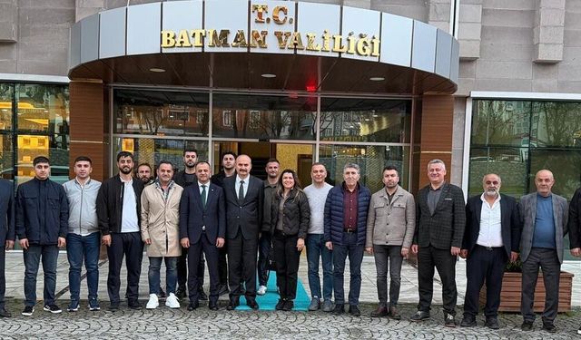 Muğlaspor Başkanı Kıyanç’tan Batman Valisi Canalp’e 72 Numaralı Forma