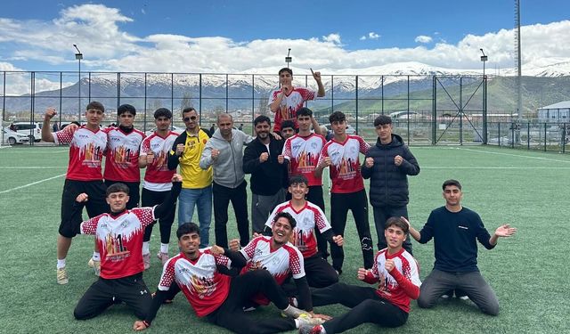 Spor Lisesi Krikette Bölge Şampiyonu Oldu