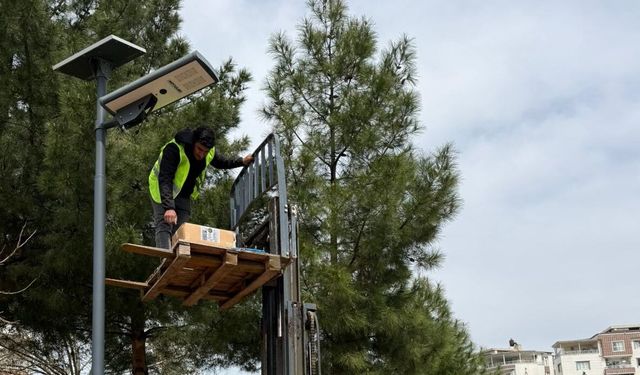 Türkiye’nin En Uzun LED Aydınlatma Kanalında Bahar Bakımı Başladı