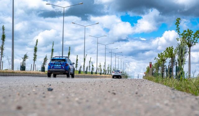 Batman’a 158 Kilometrelik Yola 39 Bin Fidan Dikildi