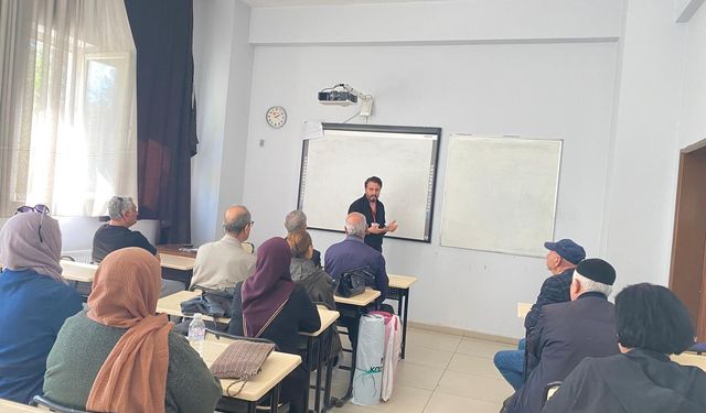 Batman’da 60+ Tazelenme Üniversitesi’nde “Aile” Dersi!