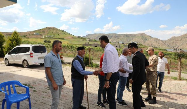 Kaymakam İmrak Şehit Aileleri ve Köyleri Ziyaret Etti