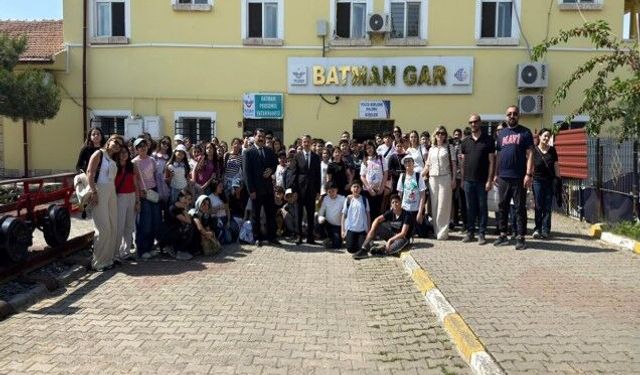 Minik Yolculara Büyük Ders: Batman Garı’nda Demiryolu Güvenliği Eğitimi