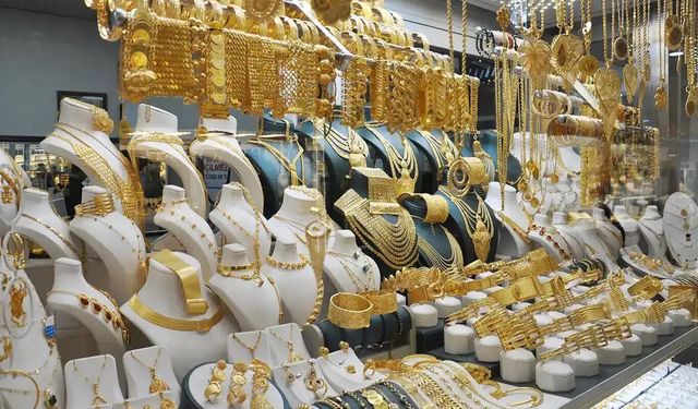 Ortadoğu Gerilimi Altını Vurdu! Gram Altın 6 Bin 457 TL’ye Yükseldi