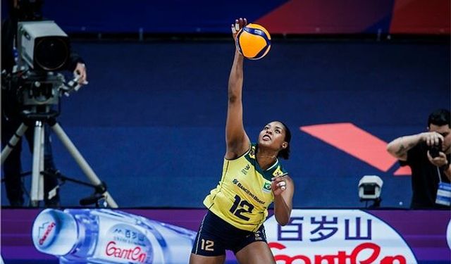 Fransız voleybolcu Rémi Bassereau soyadını neden değiştirdi, yeni soyadı nedir?