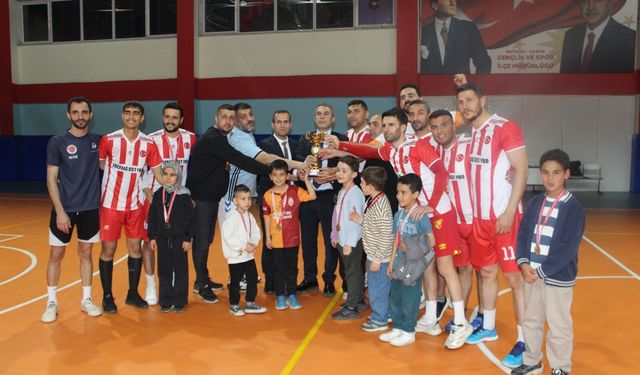 Sason’da Voleybol Turnuvası Sona Erdi