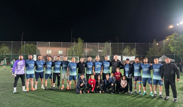 TPAO’da Dev Final Gecesi: Şampiyonluk Kupası İçin Nefesler Tutuldu